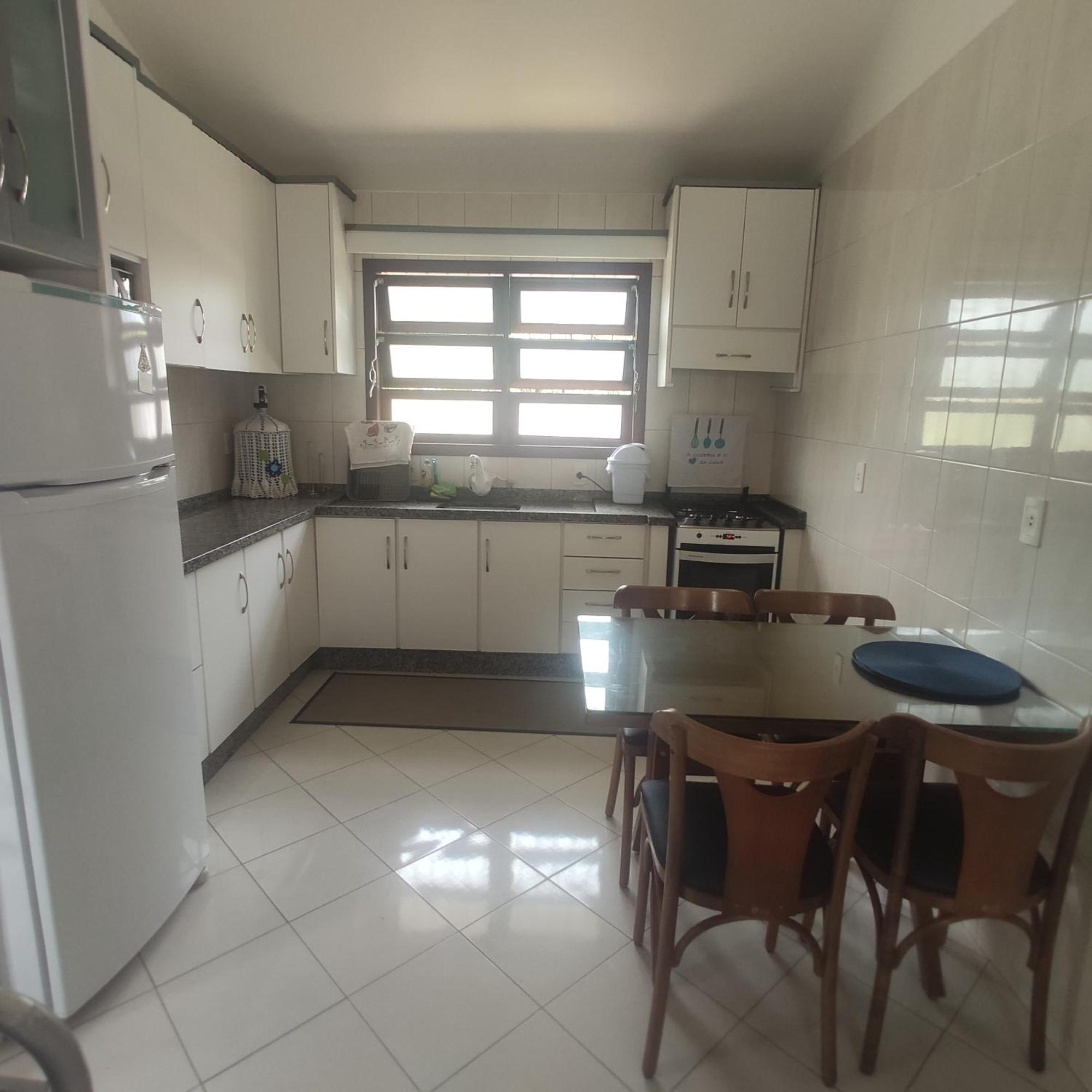 Casa De 2 Quartos Na Praia Da Joaquina Флорианополис Экстерьер фото